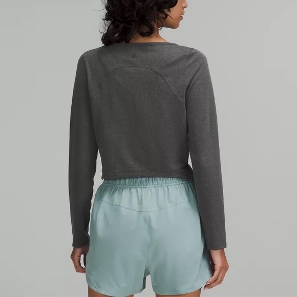 LULULEMON | Henley Long Sleeve - Picture 2 of 4